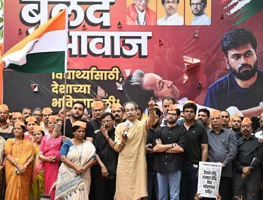 Uddhav Thackeray Speech in Tiranga Rally Image