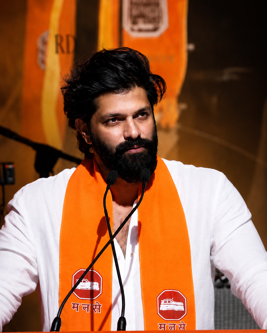 amit thackeray  Image